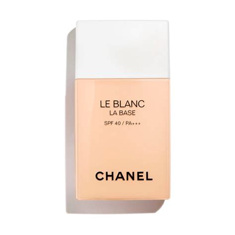 chanel la base|Chanel makeup base le blanc.